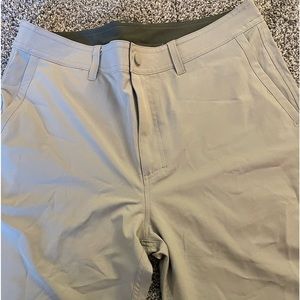 Men’s Exterus shorts. Size 34 X 11  Like New